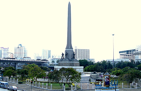 victory-monument.jpg
