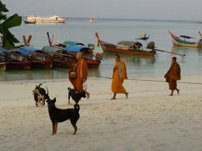 Koh Lipe Beach 7.30am