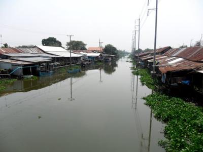 Prawet Burirom Canal with the Luang Phaeng Market<br> on both banks